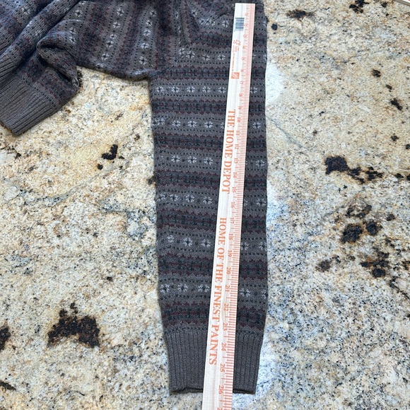 FAHERTY BRAND 100% Merino Wool Sweater - Picture 9 of 10